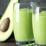 Vitamina de Abacate Com Leite Condensado e Creme de Leite