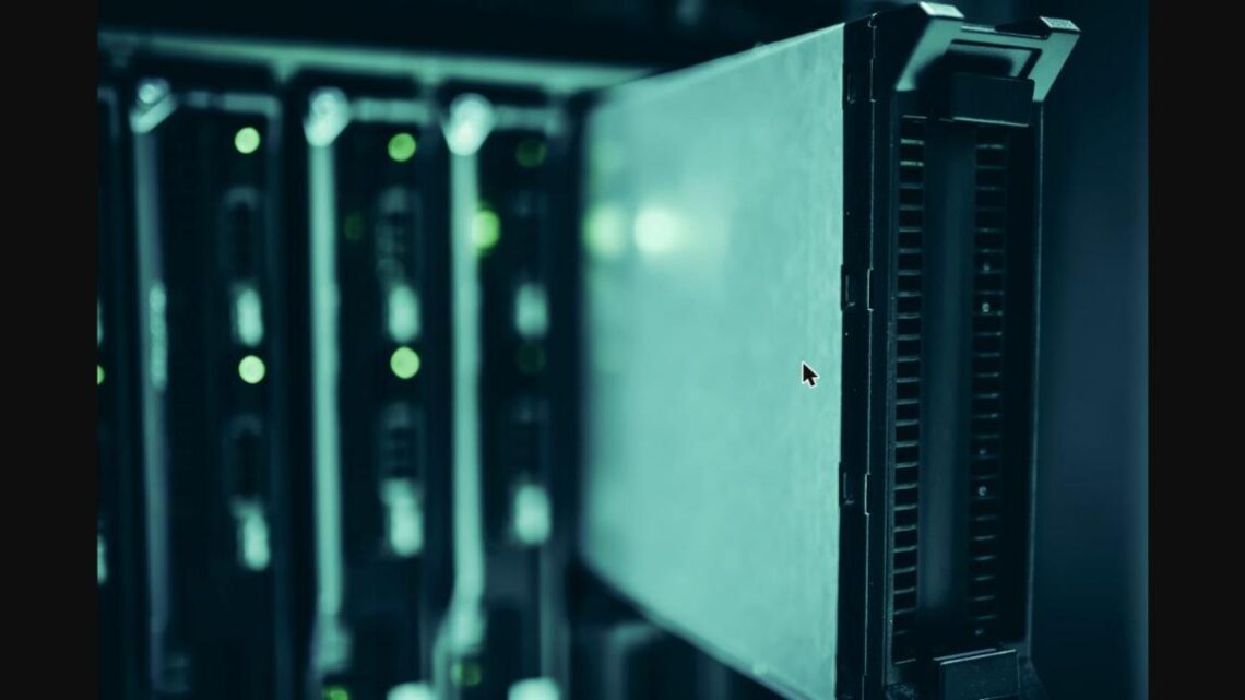 Pegada Ambiental da Inteligência Artificial: o Custo Invisível dos Data Centers